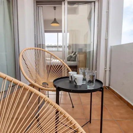 Lägenhet 1br - Views - Deli Cafe *