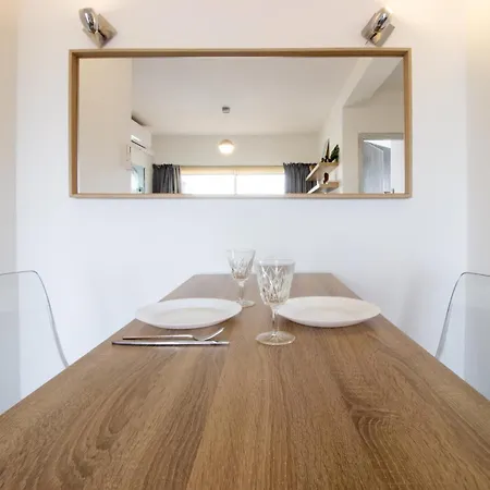 Apartment 1br - Views - Deli Cafe Nikosia