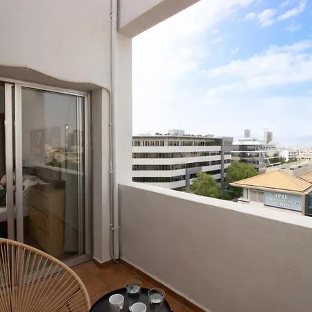 Apartment 1br - Views - Deli Cafe *