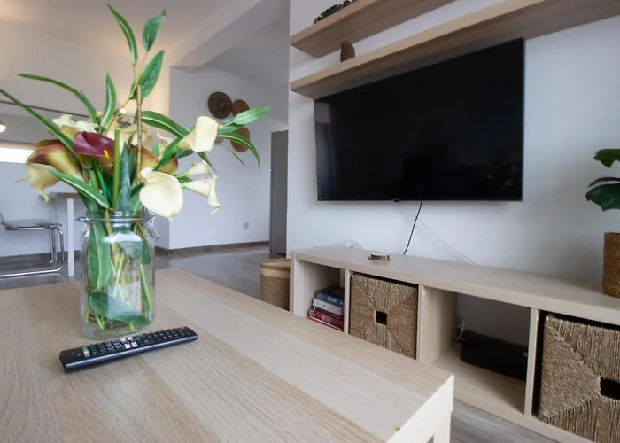 Lägenhet 1br - Views - Deli Cafe *