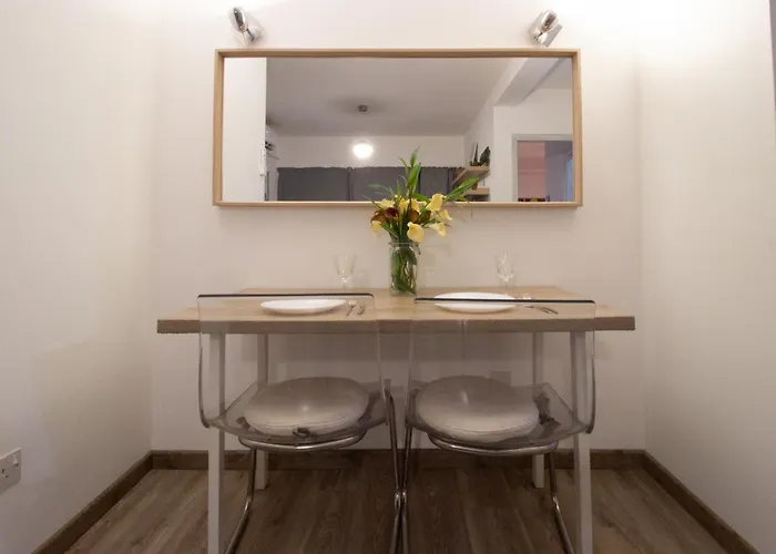 1br - Views - Deli Cafe * Nicosia